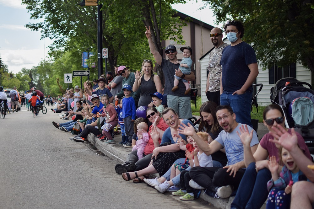 Okotoks parade hits the streets this weekend - HighRiverOnline.com